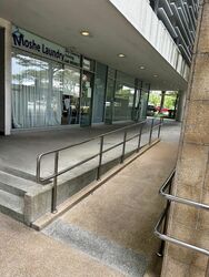 North Bridge Road (D7), Retail #454347061